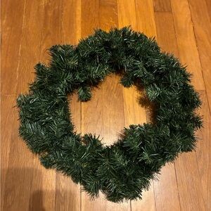 15” Holiday Wreath